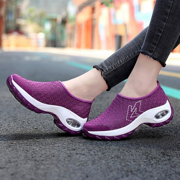 Women Sneakers - Picture 1 of 3